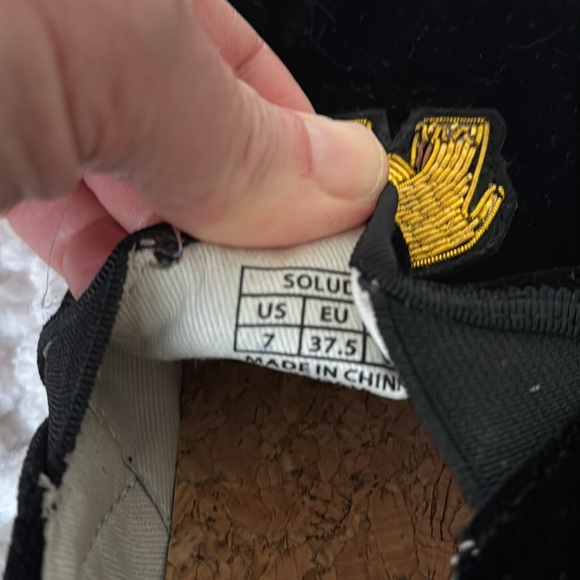 SOLUDOS black velvet slip on shoes size 7 beaded elephants - Picture 6 of 7